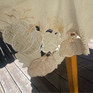 Vintage Autumn Fall Harvest Thanksgiving Tablecloth Embroidered Pumpkin #0620252